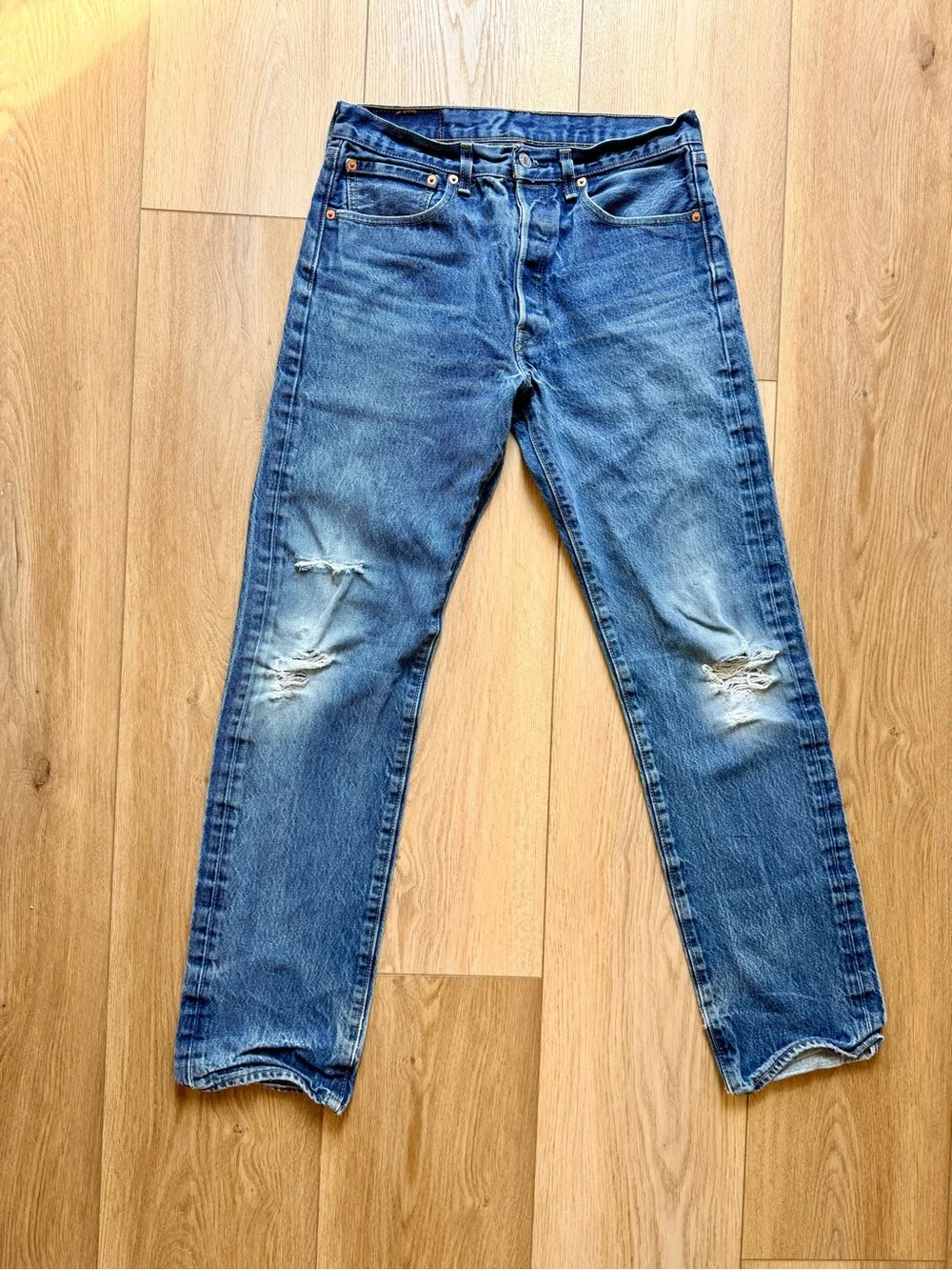 Levi’s 501 Distressed Straight Leg Jeans W32 L36